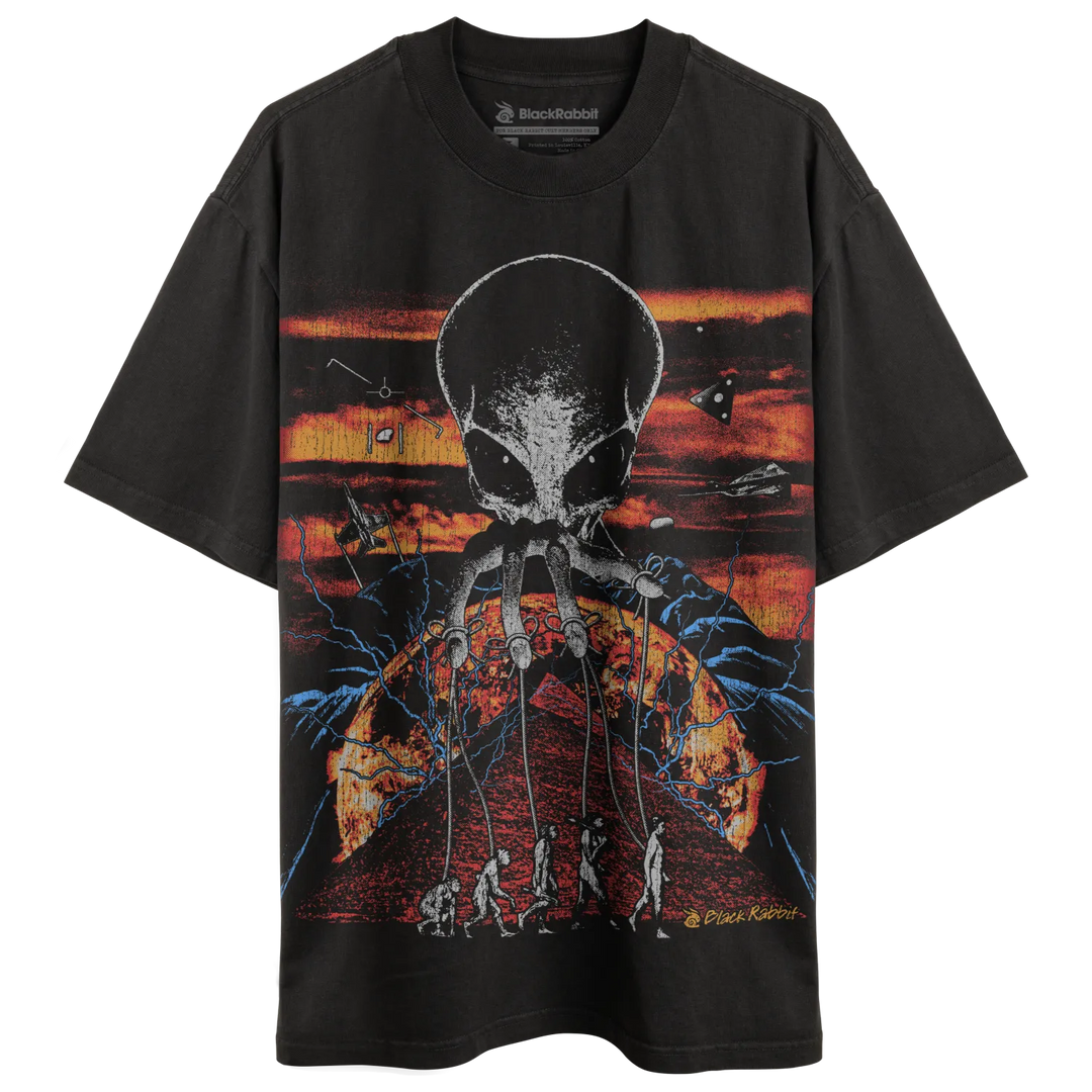 Black t-shirt with skull design and lightning bolts, rocksmith brand.