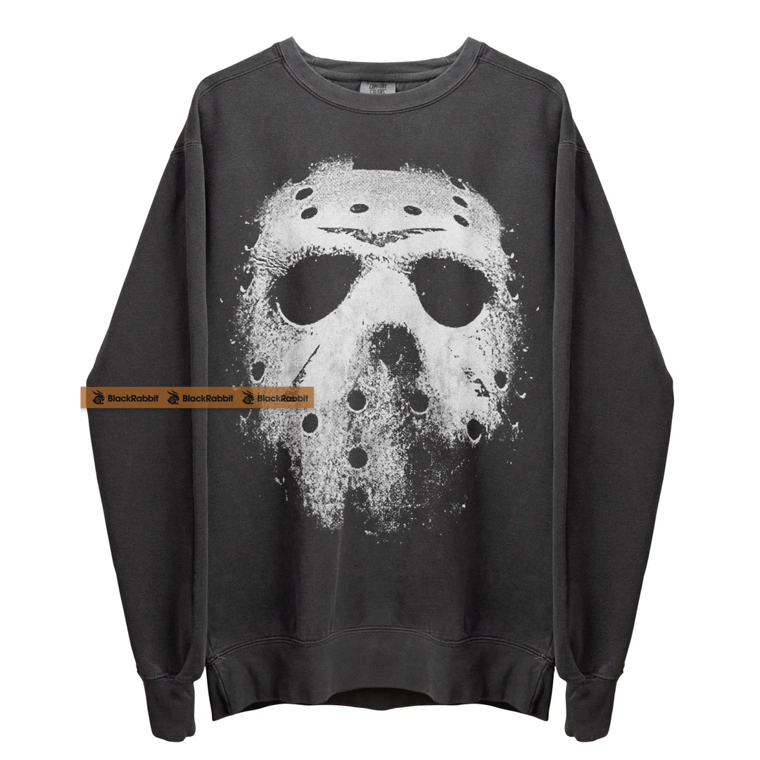 Gray sweatshirt with Jason Voorhees mask.