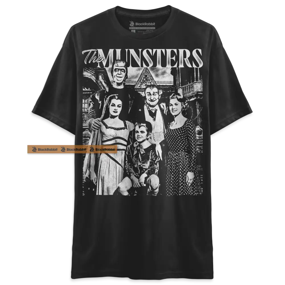 The Munsters Family Portrait Unisex Classic T-Shirt - black