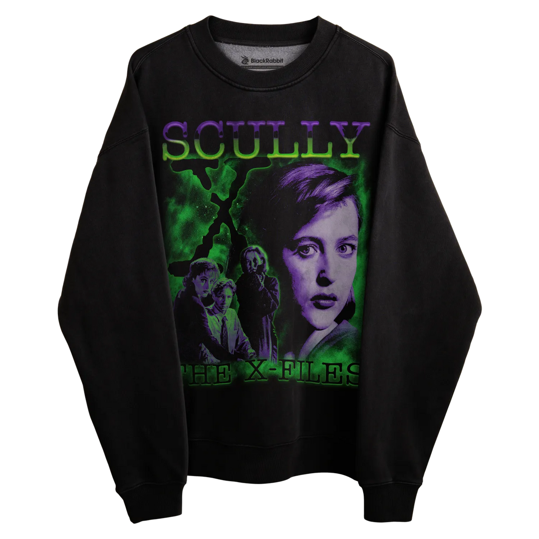 Black crewneck sweatshirt with ’scully’ and ’the x-files’ text, featuring an image of a woman’s face in green and purple hues.