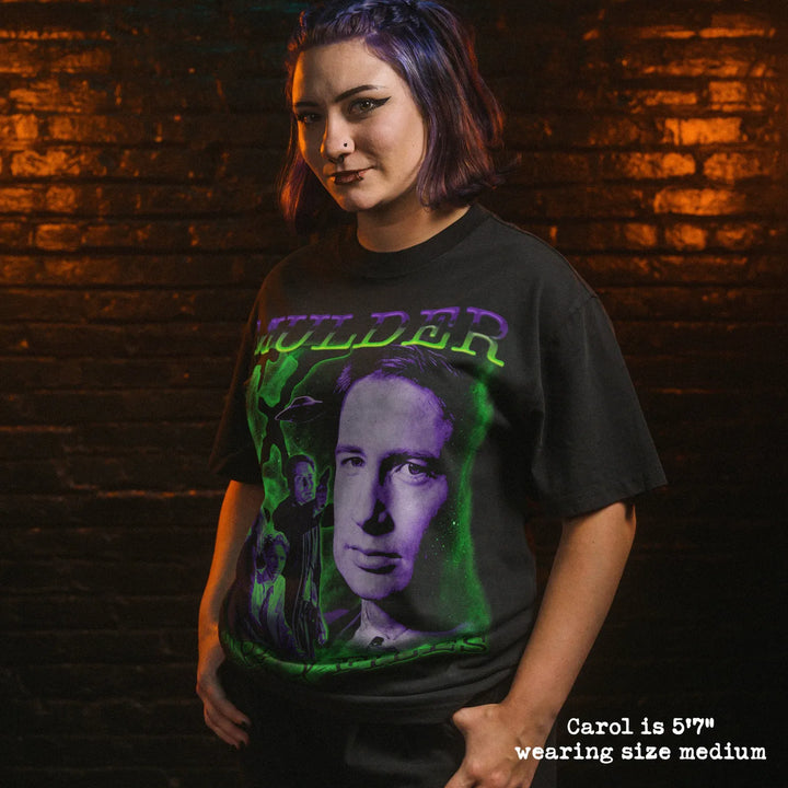Model wearing heavy tee with mulder graphic 