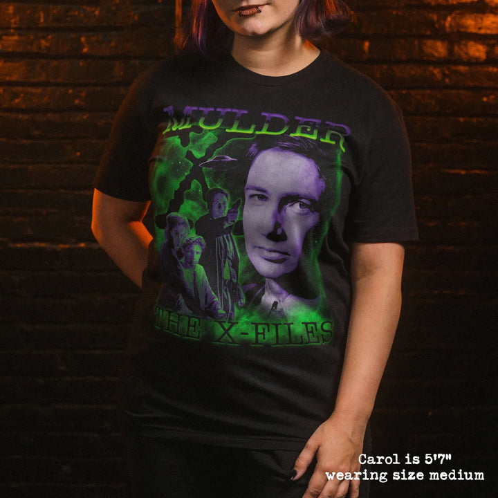 model wear soft premium tee with mulder graphic
